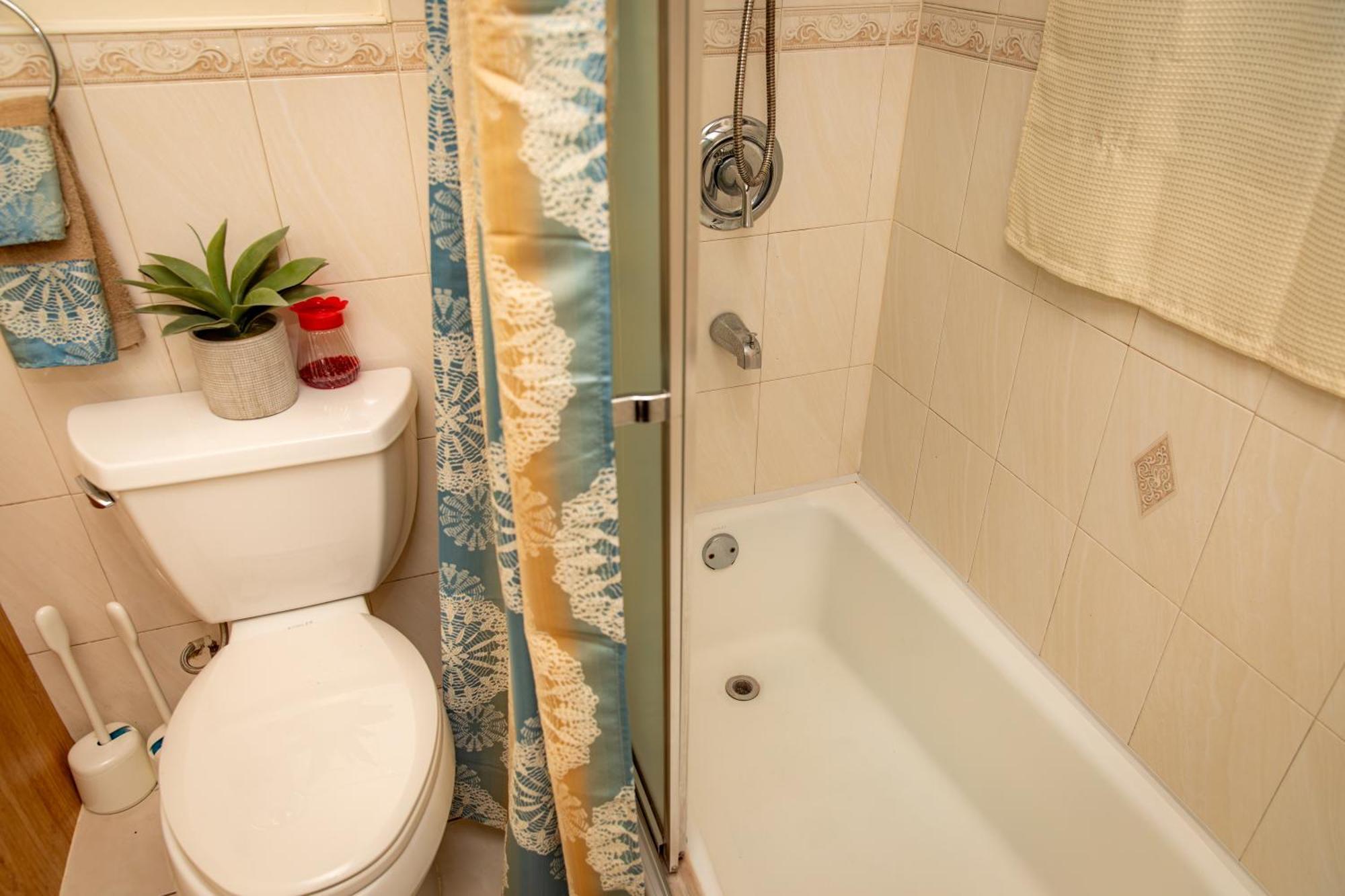 Spacious Comfy Room In Cozy Classy Duplex 뉴욕 외부 사진